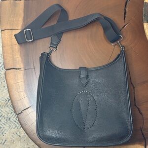 Vertigo Paris Black Vegan Leather Shoulder Bag (12.75x3.75x11)/ Like new!